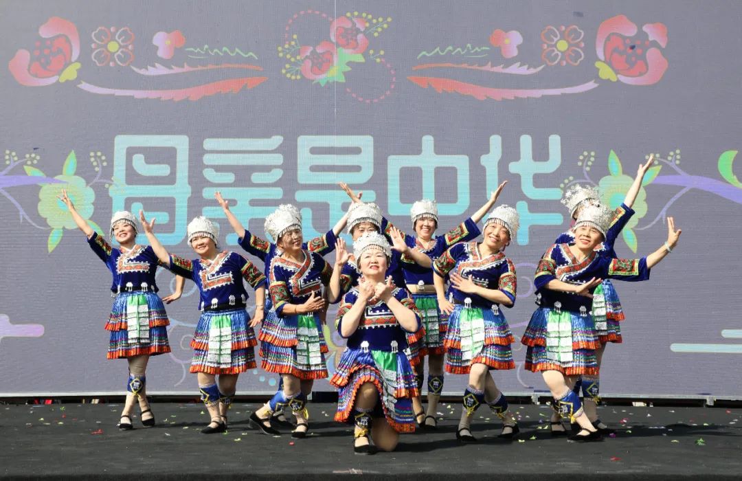 婷婷五月激情综合开心网带来欢乐时光，畅享五月激情，体验综合娱乐乐趣