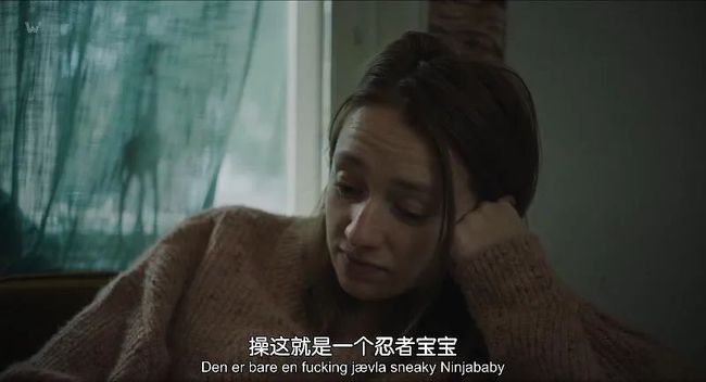 偷偷的色藏在光影间，捕捉瞬间的暧昧，撩拨心弦的隐秘之美