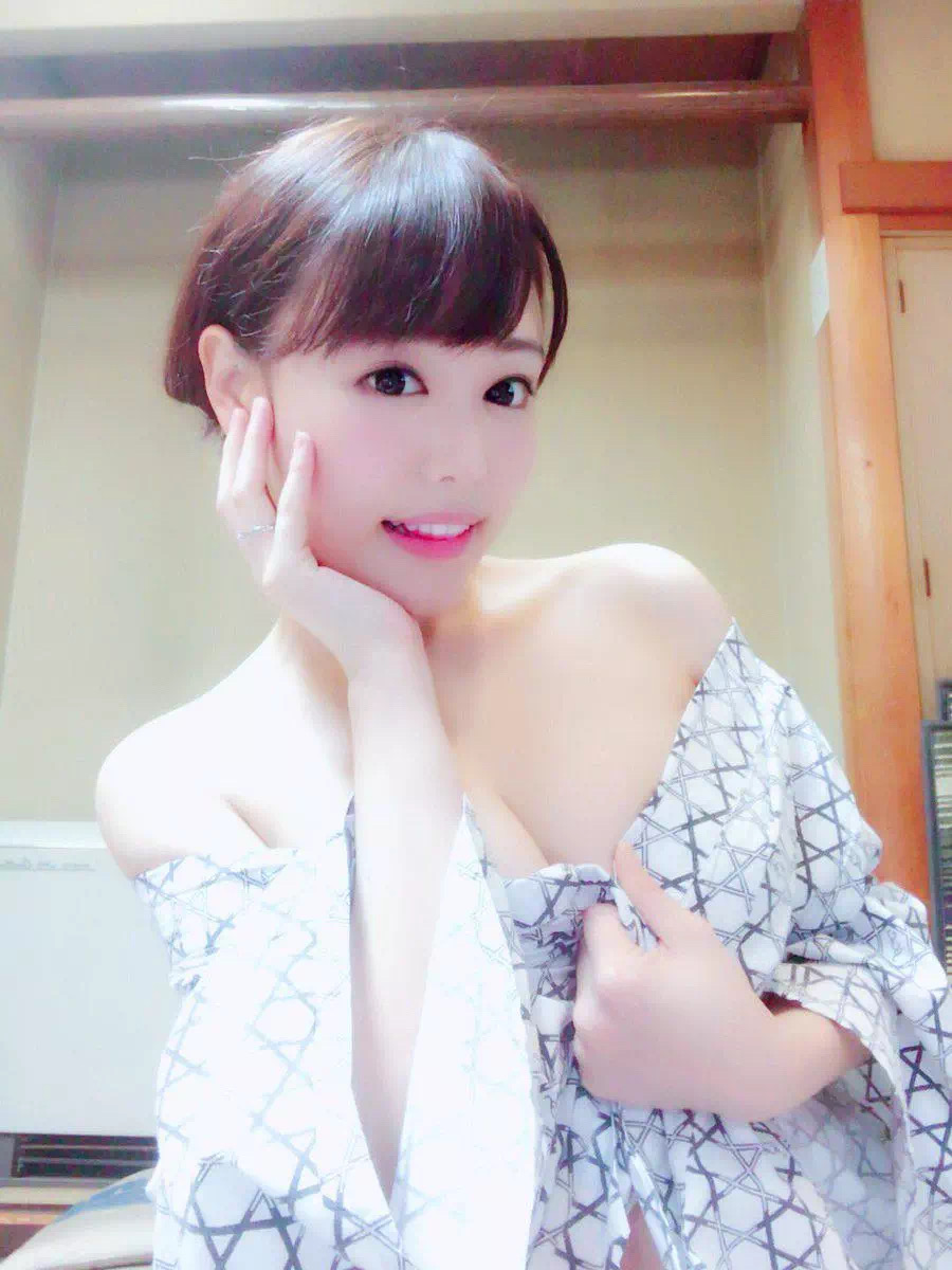 日本人性爱视频浜崎真绪激情演绎，高清无码，独家放送