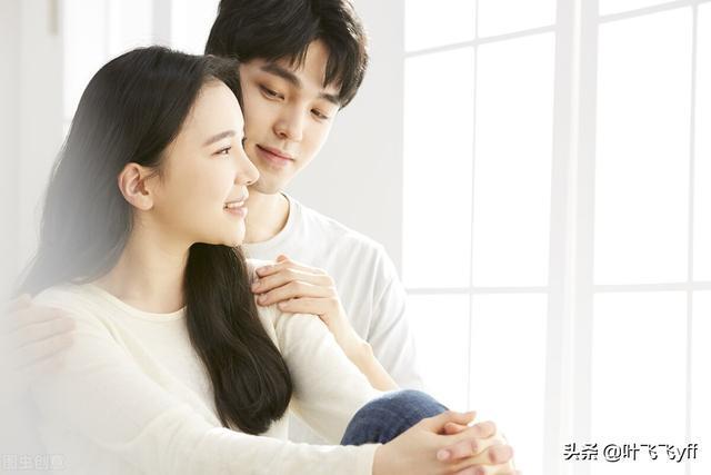 自由恋爱男女情感故事，男人女人真心相爱，幸福生活无需金钱