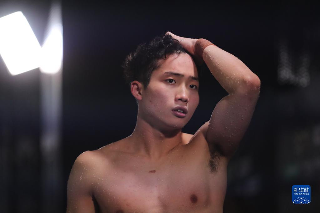 男男做爱GaY的激情世界，探索同性之爱的深度，感受独特情感交融
