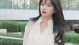 2.美女性感毛片，高清诱惑写真，极致魅惑体验，私密收藏必备