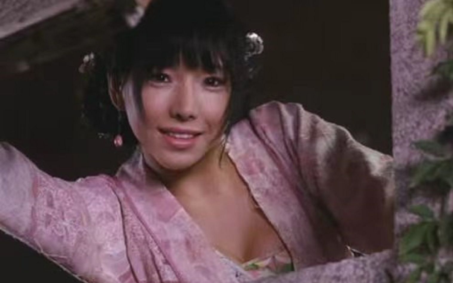 2.潘金莲裸体一级婬片浜引发热议，网友争论不休，尺度大胆挑战底线