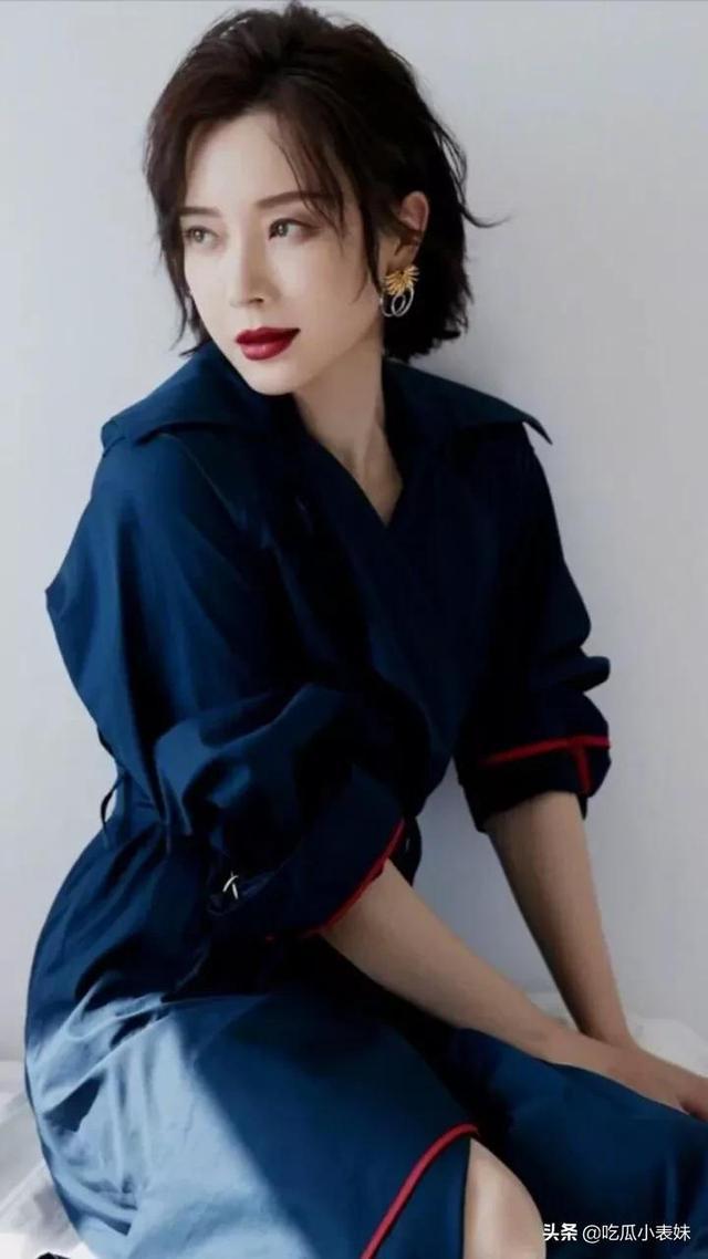 亚洲老熟女日韩风情绽放，魅力无限，优雅成熟韵味十足