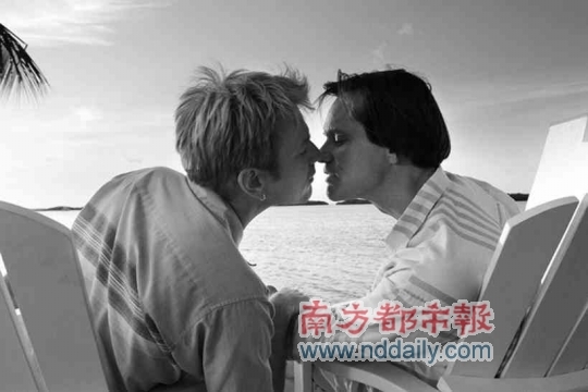 日本老男同志激情片 经典男同AV 老年同志性爱 怀旧男同影片 大叔同志情欲