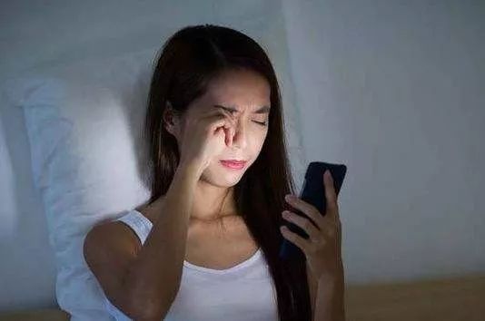 1.1000部啪啪未满十八岁免费视频黄片漫画美女裸体