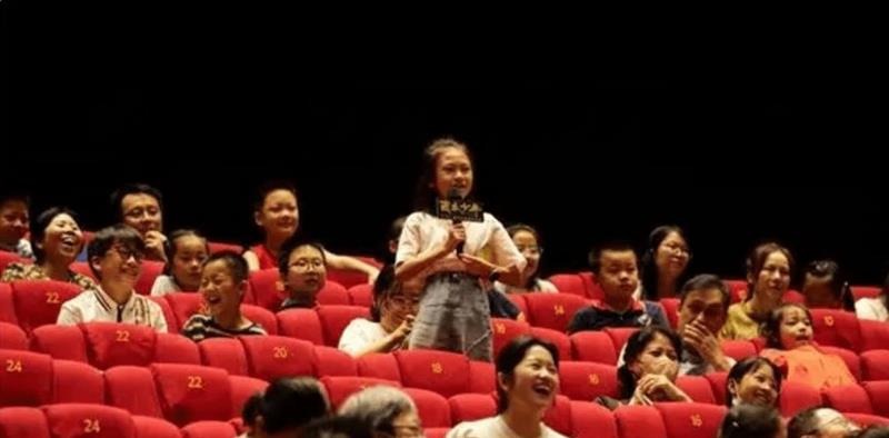 国产理论一区午夜电影热映，探讨人性深度，引发观众热议与思考