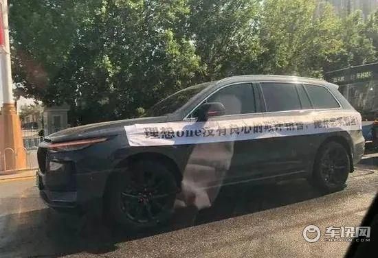老熟妇欲乱一区二区三区引发热议，探讨社会现象，关注情感需求与道德边界