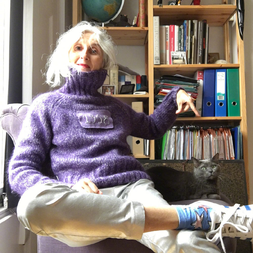 2.殴美老妇BBBBBBBBB的非凡经历，跨越时代，感动万千读者