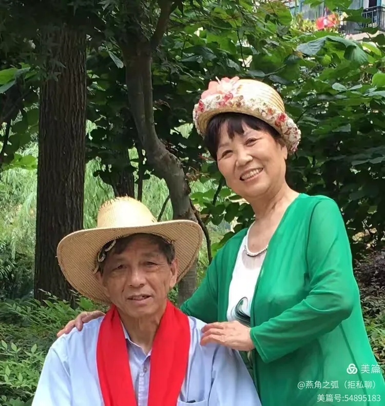 五月婷婷狠狠爱绽放青春光芒，浪漫五月邂逅真爱，甜蜜瞬间永难忘怀