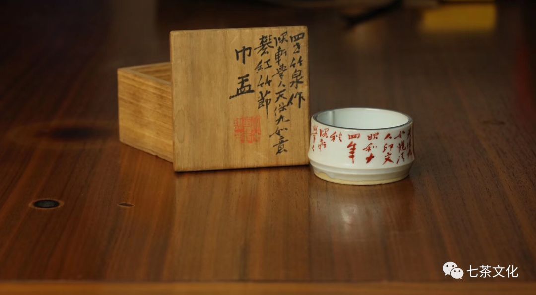 "草草精品精选好物，时尚生活必备，品质之选不容错过"