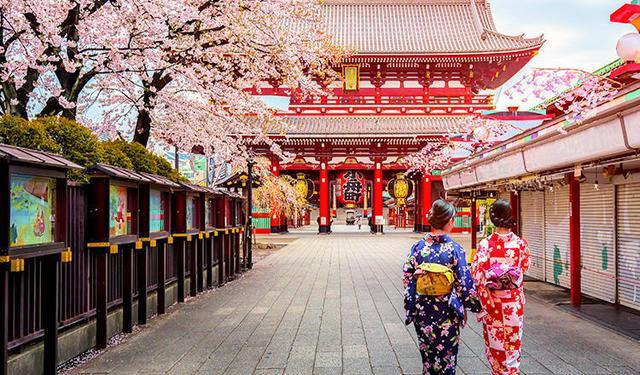 日本人和服文化传统美食与旅游景点，探索东京大阪京都的魅力