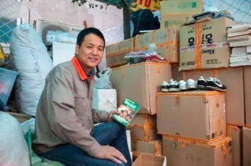 少妇一级婬片免费放理发店浜,真实偷拍视频流出,理发店隐秘角落曝光,网友热议不断 少妇一级婬片免费放理发店浜,真实偷拍视频流出,理发店隐秘角落曝光,网友热议不断