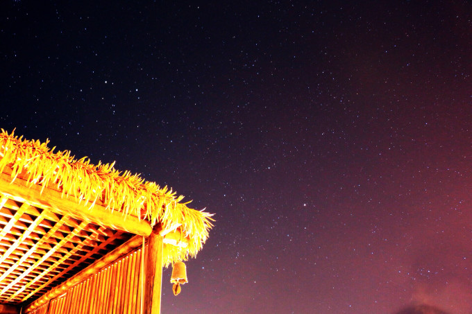 1.今夜黄沙漫天飞舞星光璀璨