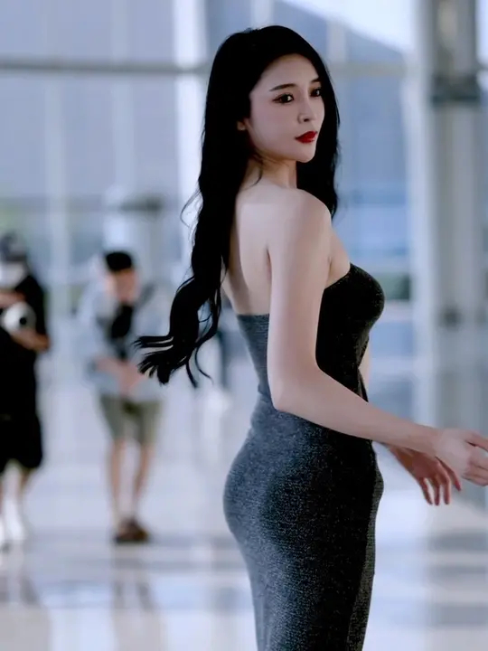 "swag剧情精品美尻，高燃情节引爆视觉，绝美身材演绎极致诱惑，不容错过的精彩瞬间"