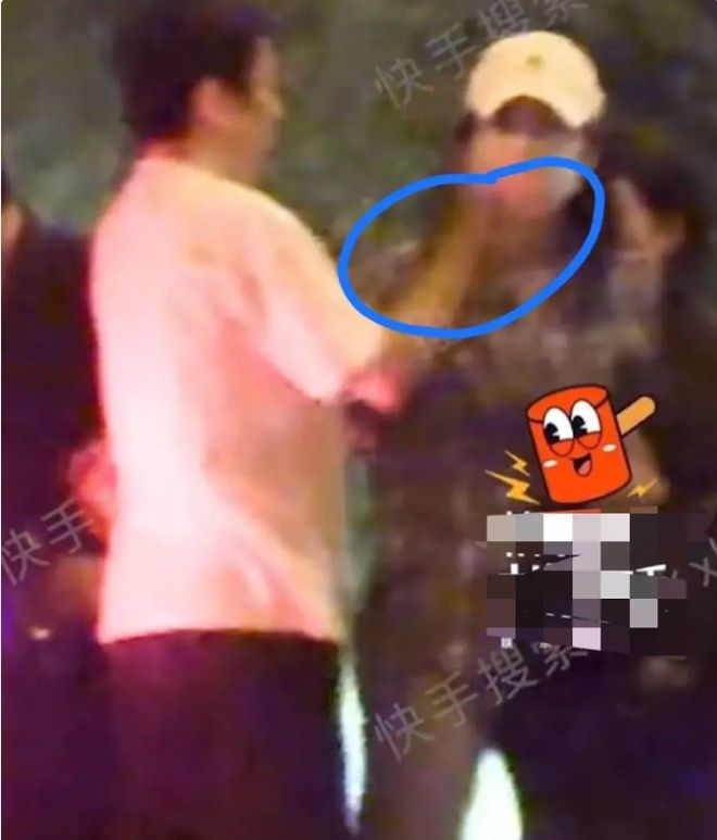 少妇一级AAAAAAA级裸交浜引发热议,网友热议其尺度与争议,社会影响深远 少妇一级AAAAAAA级裸交浜引发热议,网友热议其尺度与争议,社会影响深远