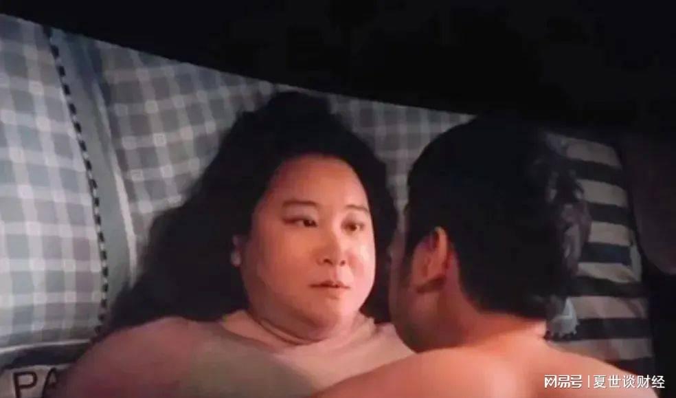 肥胖老女人特1级毛片震撼上线，独家揭秘真实故事，满足你的好奇心与期待