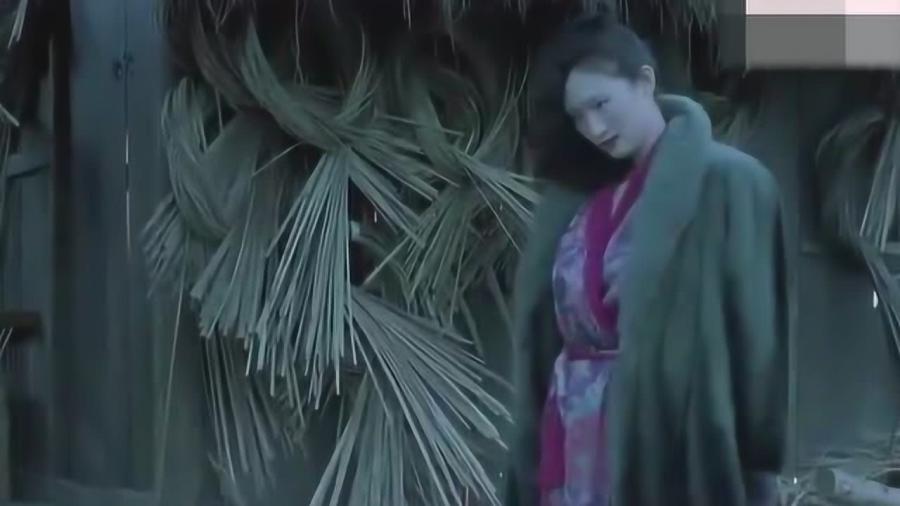 寡妇娘们的隐秘故事，一级黄色片的诱惑，深夜禁忌与欲望交织