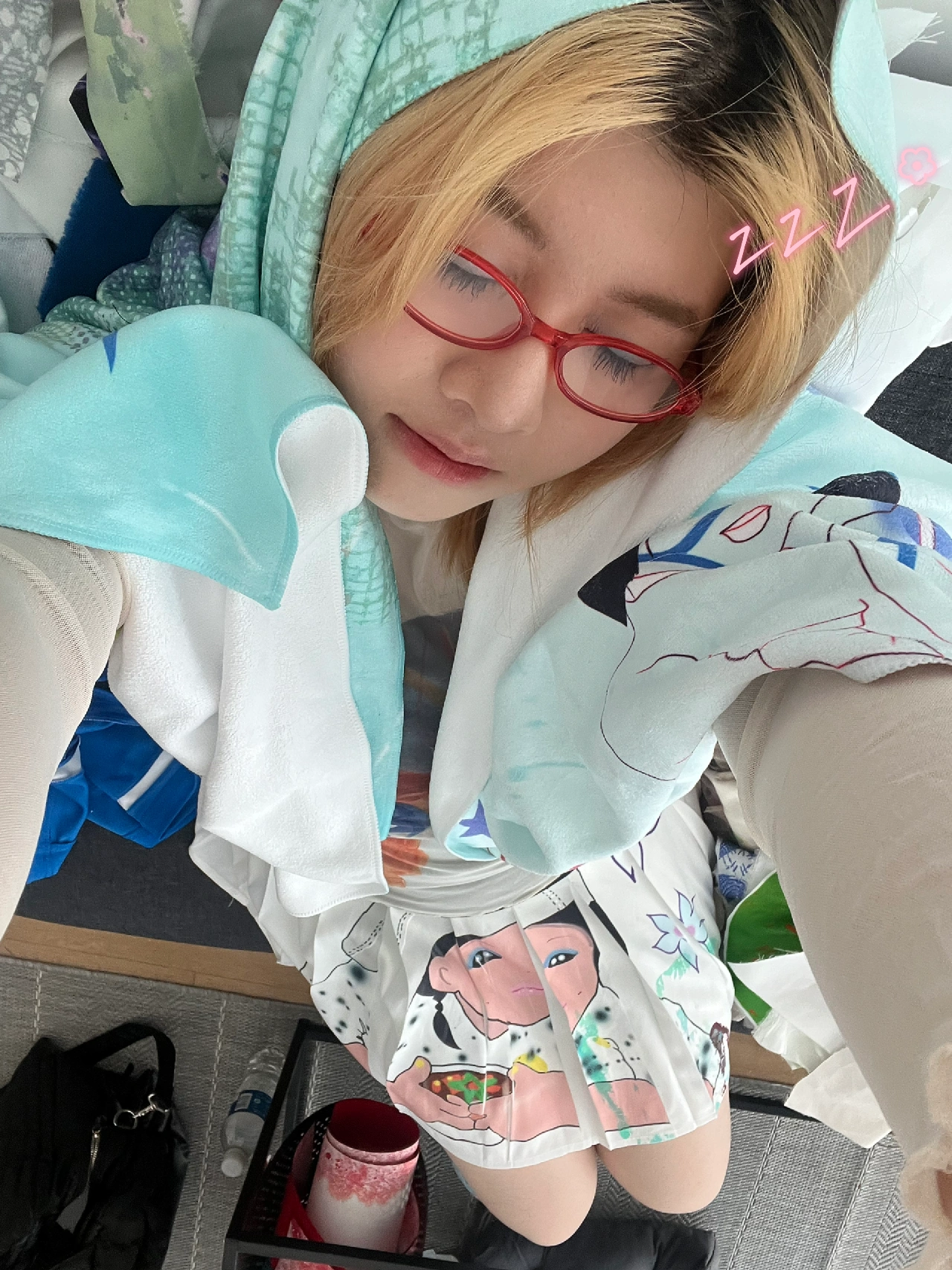 性ZZZZZBBBBBMMMM浜引发热议，探索背后深层原因，揭秘最新趋势与争议焦点