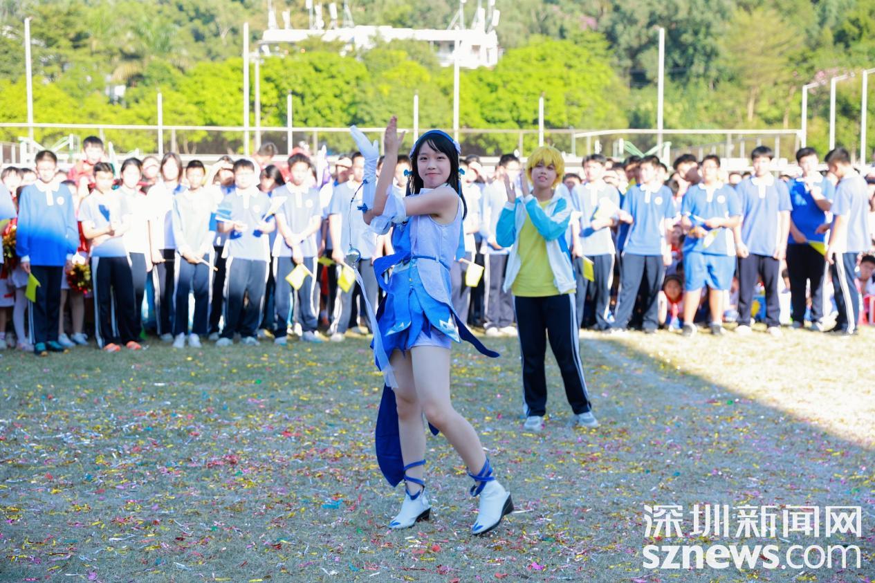 16岁女生光溜溜身材如何塑造健康自信美，科学锻炼搭配合理饮食，展现青春活力