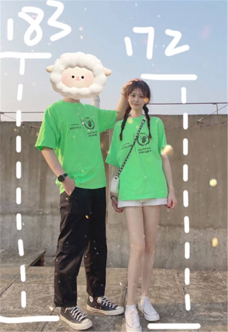 国产情侣自拍露脸甜蜜瞬间，记录幸福时刻，展现真实爱情故事
