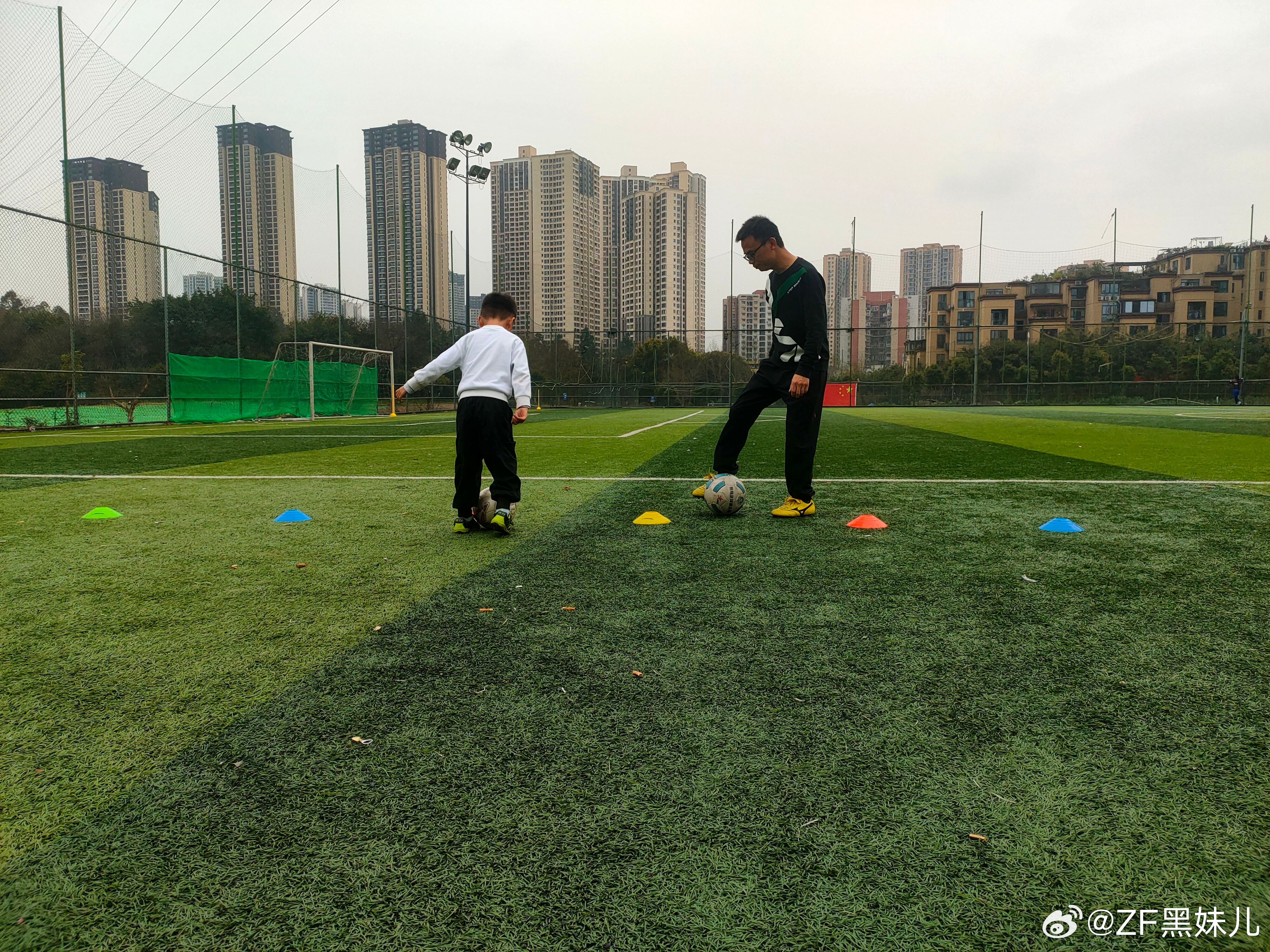 1.足趣社区网站分享快乐运动生活