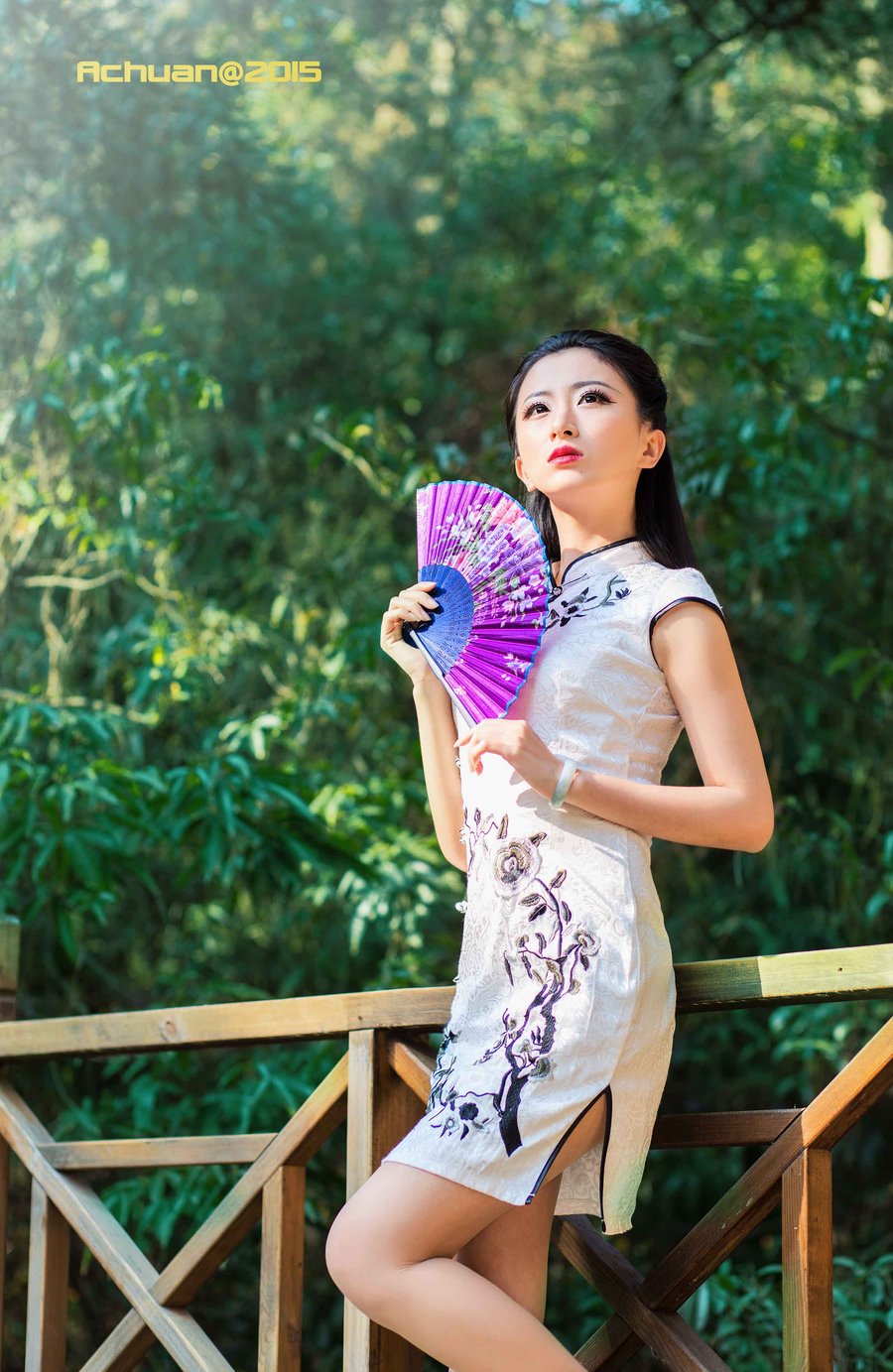 中国丰满熟女写真图片欣赏，性感成熟女性魅力，风情万种艺术摄影