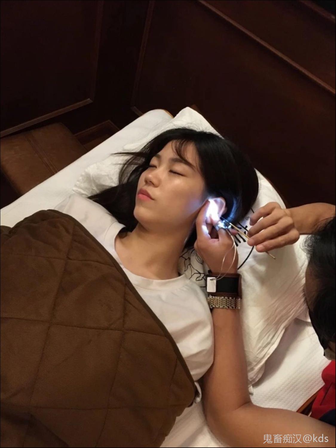 1.按摩女高潮一级A片浜刺激体验