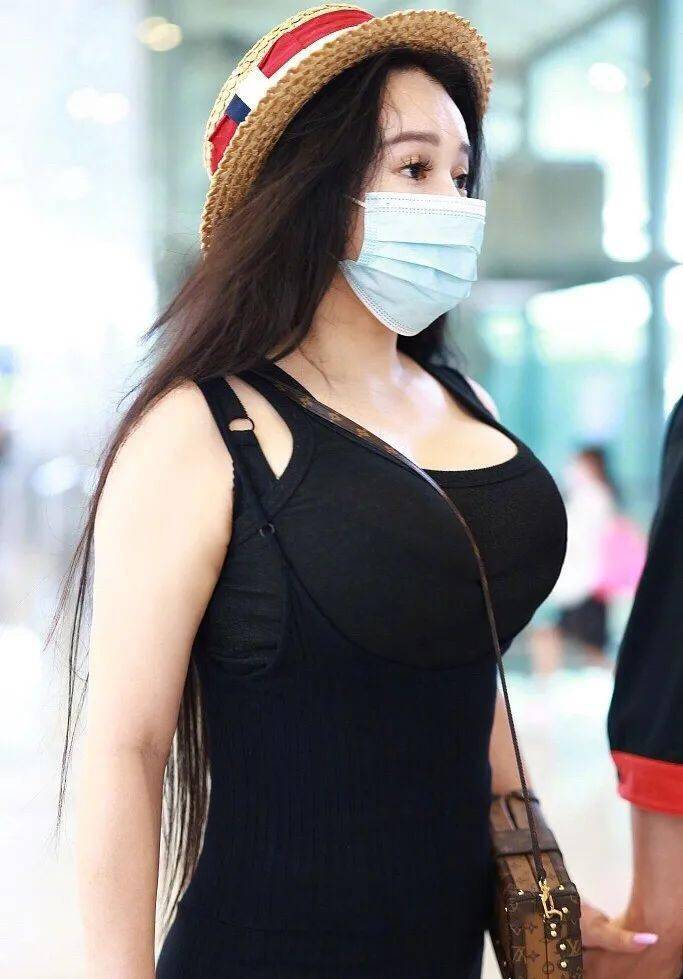 精品久久久久久人妻热蜜桃av诱惑无限，揭秘人妻热蜜桃av的持久魅力，探索精品久久的秘密