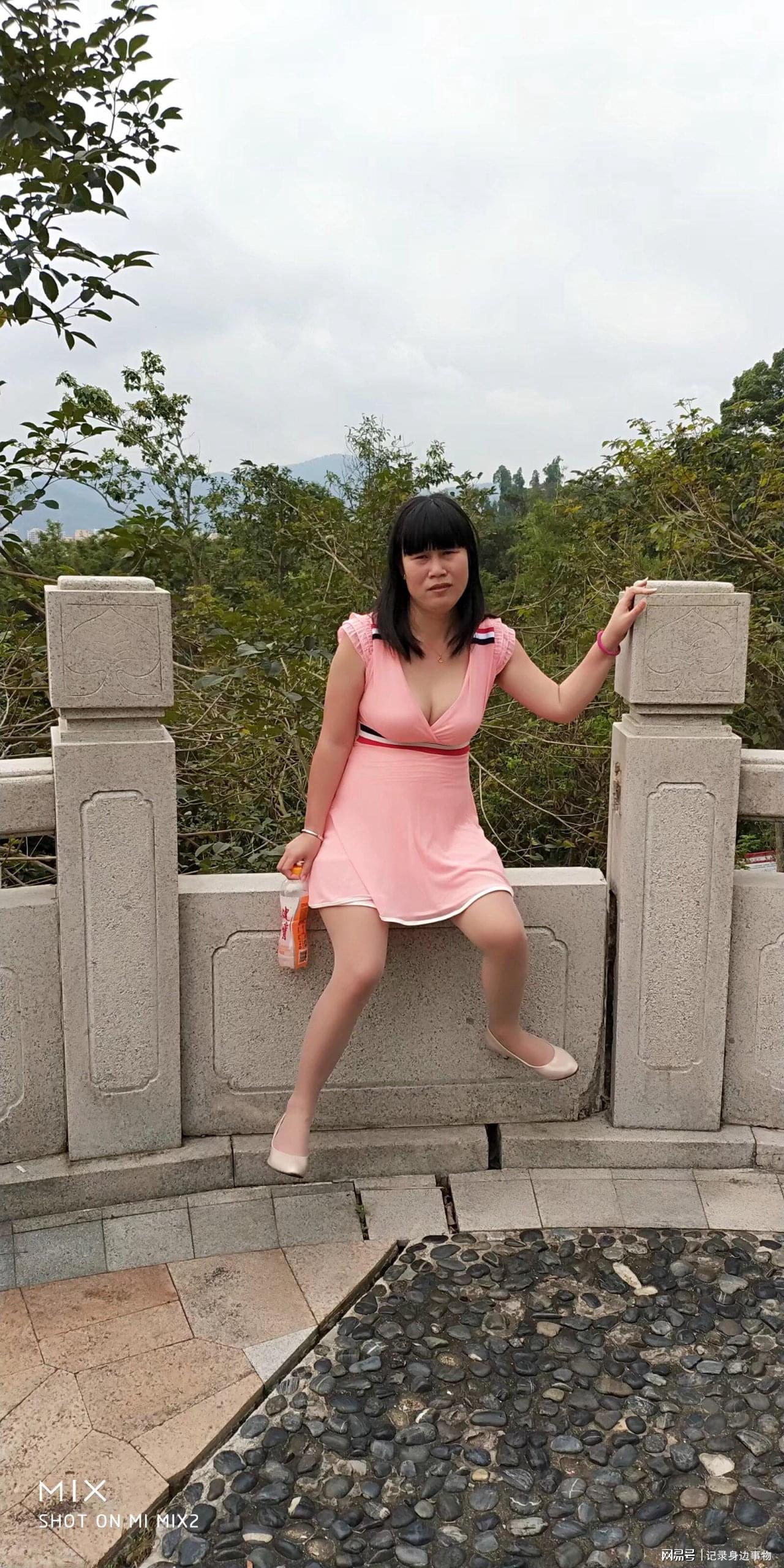 广西少妇毛多水多风情万种，魅力无限，令人陶醉