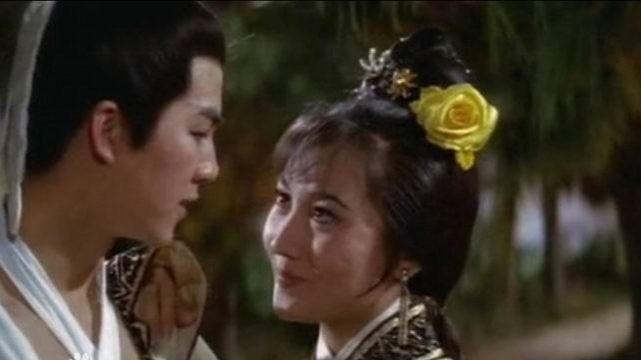 武林少妇沦陷江湖恩怨情仇，爱恨交织命运转折，红颜薄命谁主沉浮