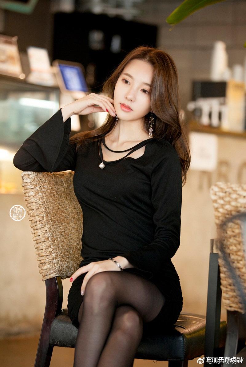 成熟女性魅力尽显HD视频欣赏，精选CIESE熟女老女人影视，高清画质精彩呈现