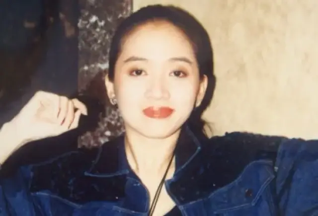 毛片伊人惊艳亮相，探索光影艺术之美，感受视觉与情感的完美融合
