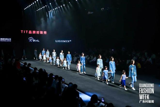 "69xxx18浜创新设计，引领潮流，打造独特用户体验"
