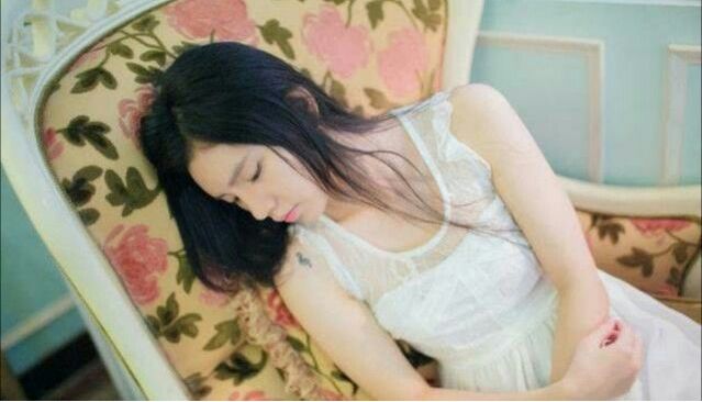 精品人妻无码人妻91精邂逅绝美少妇，真实偷拍无码流出，91精品人妻私密视频大公开