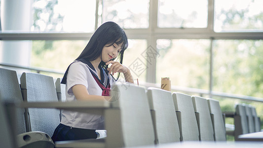 少妇真人视频直播火热上线