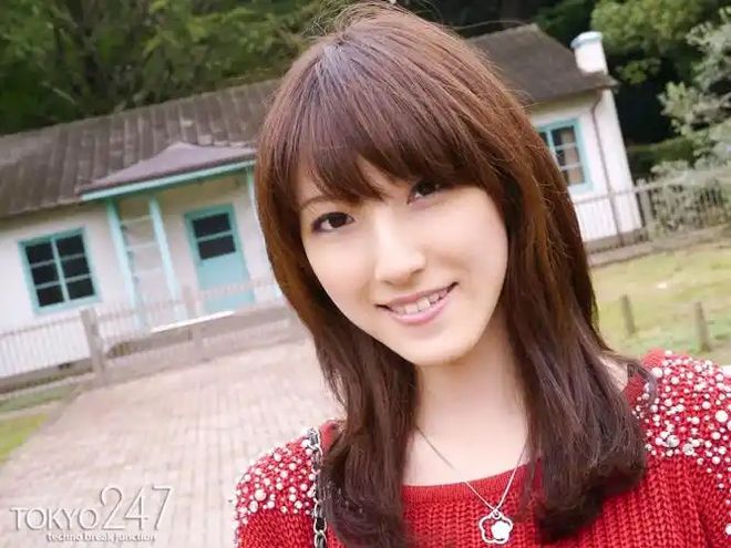 熟妇丰满人妻的诱惑，温柔体贴惹人爱，风情万种勾人心