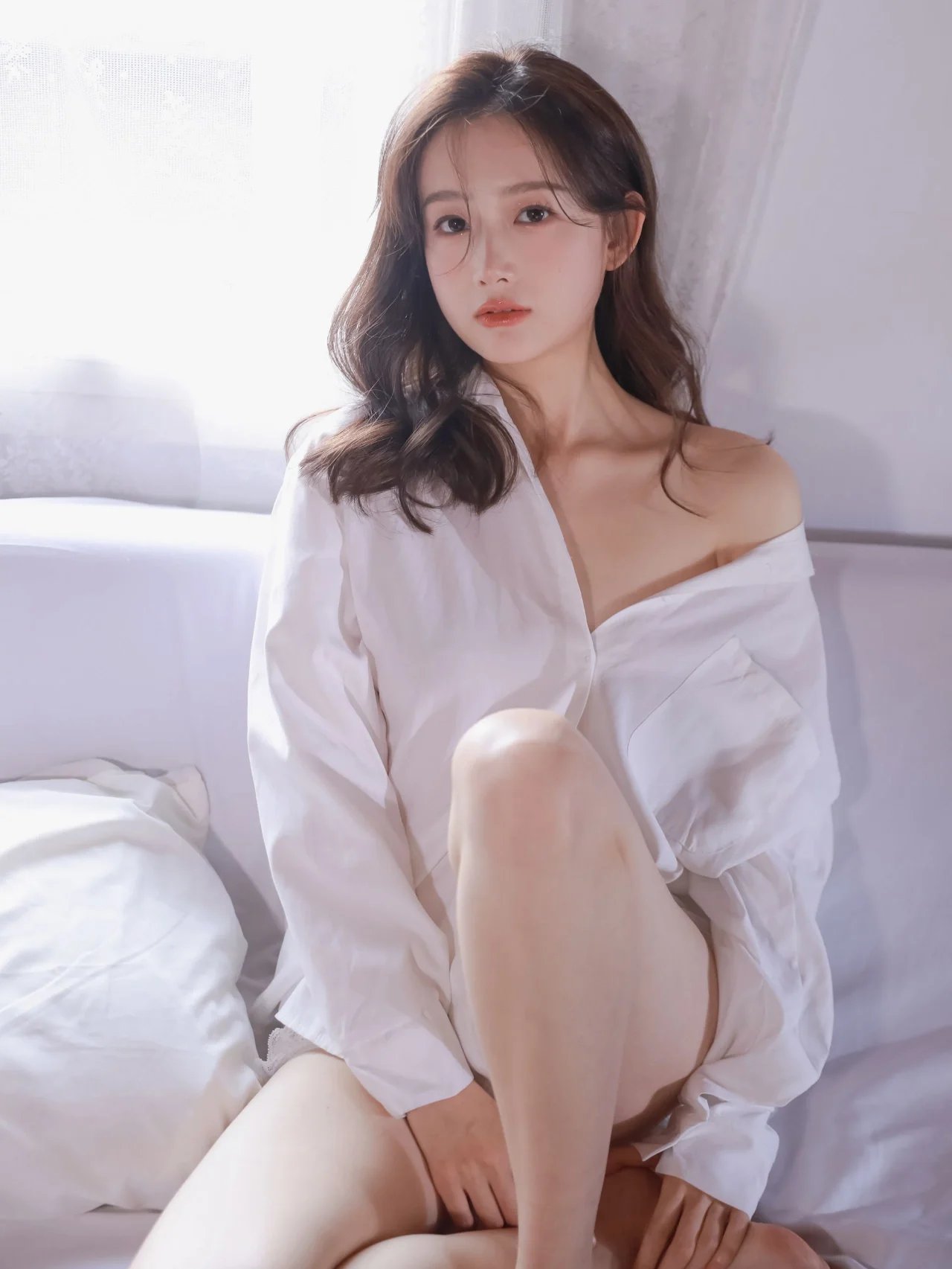 淫苞嫩妹绽放青春魅力，娇羞可人，纯欲交织惹人怜爱