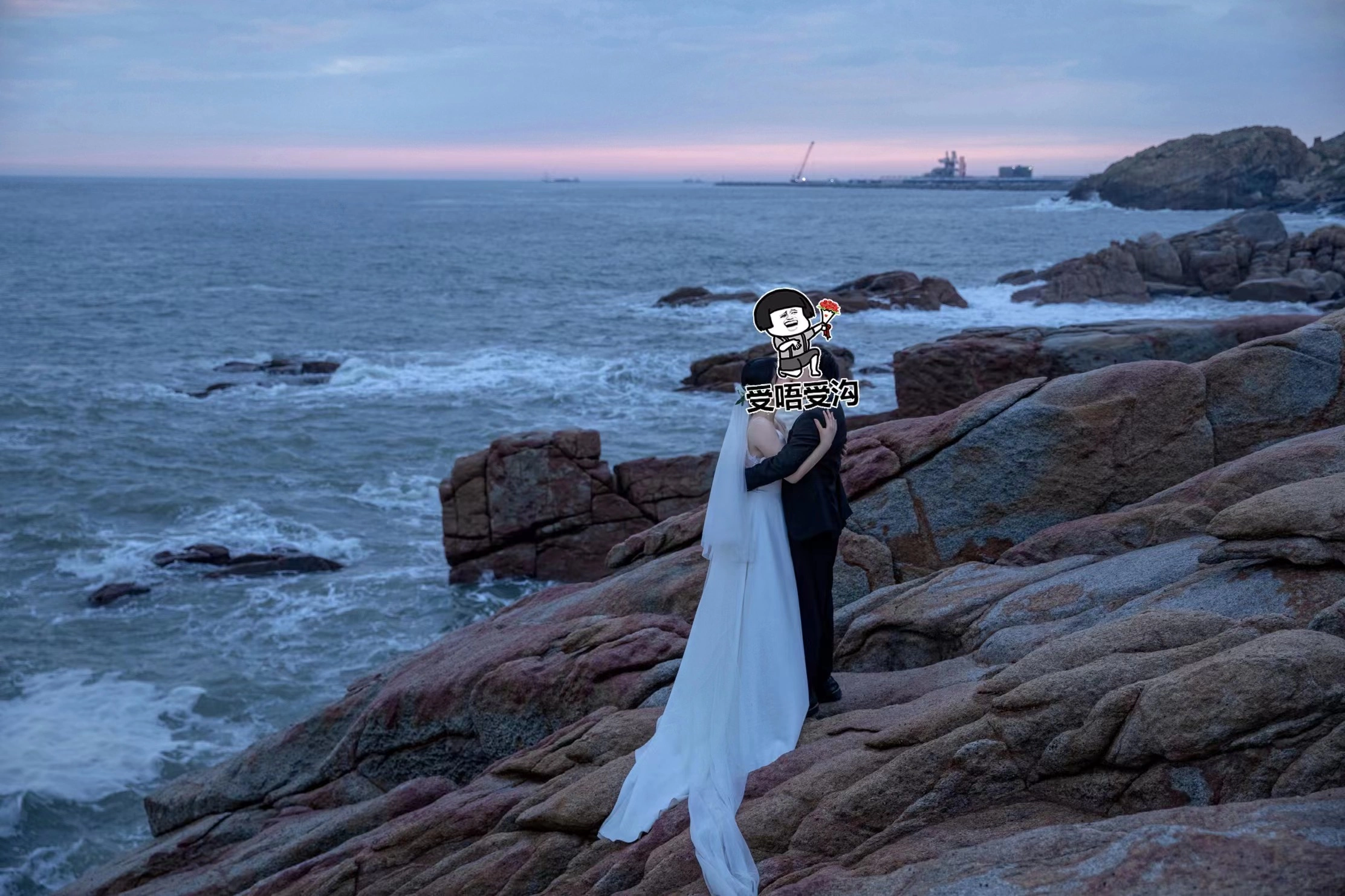 美女片毛浜风情大片，绝美海景与时尚写真，展现独特海滨魅力