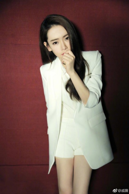 东北老熟女黄色A片浜崎真绪激情演绎，熟女诱惑，深夜成人剧场