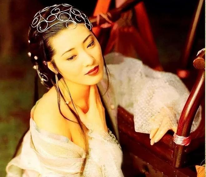 新潘金莲一级婬片AAAAAA引发热议，争议不断，网友讨论激烈，观点两极分化