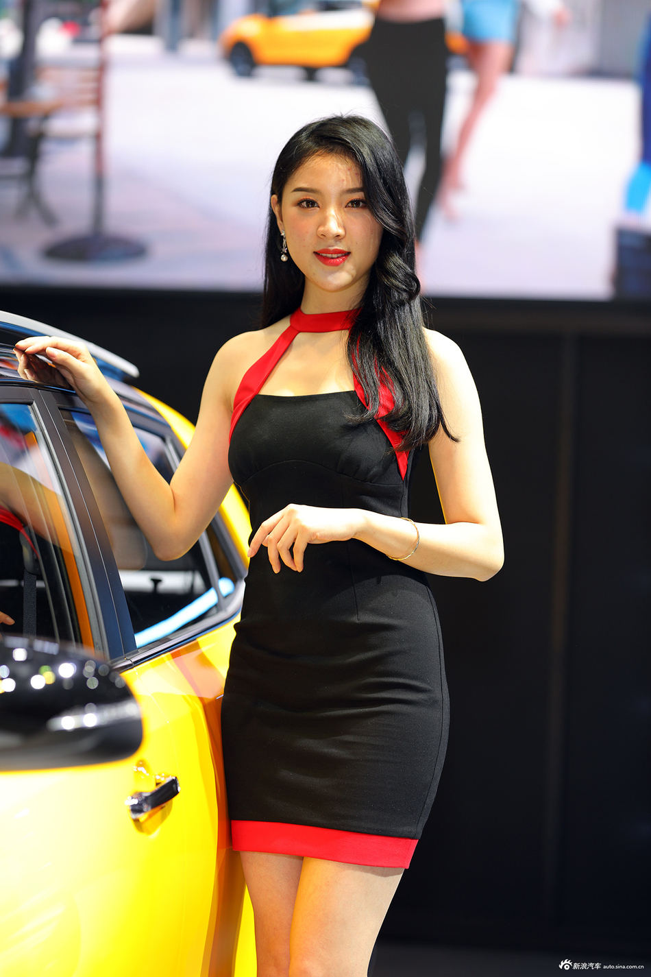 2.极品美女喷水，湿身诱惑，性感撩人瞬间抓拍，绝美画面令人心跳加速