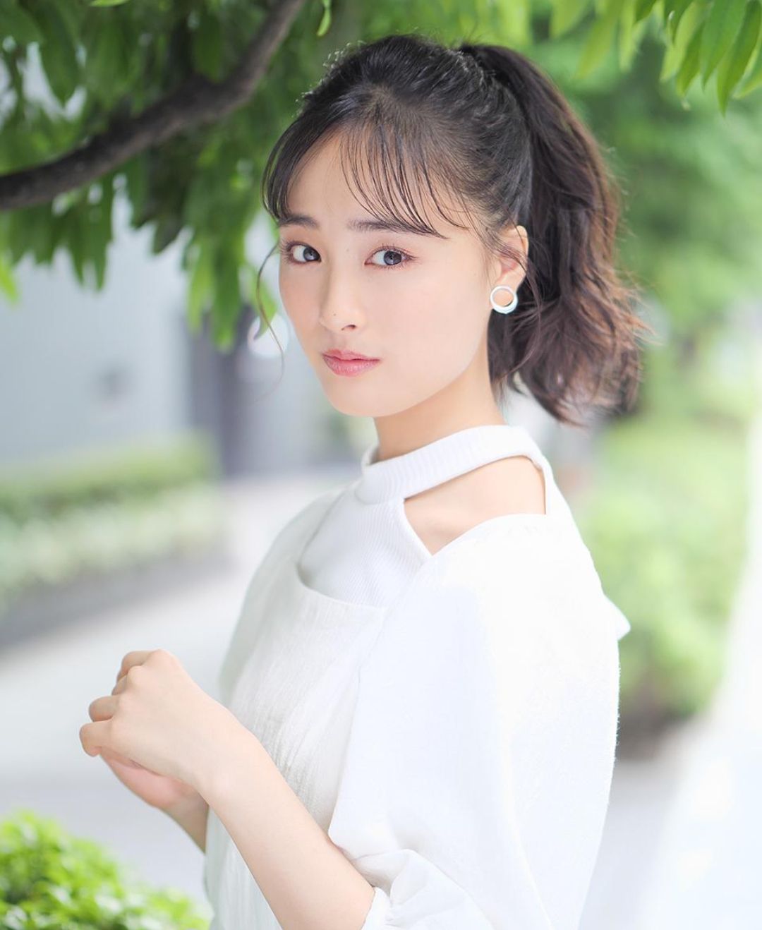 2.色欲影视免费不卡日韩AV高清资源，流畅播放无广告，最新热门影片一网打尽