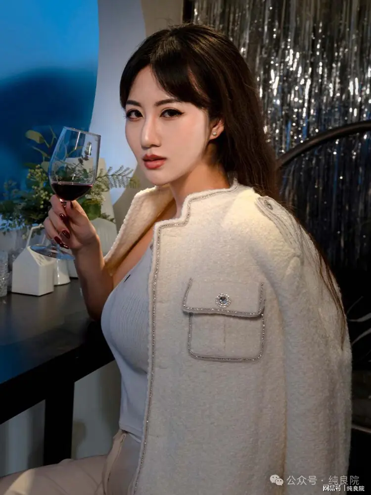 精品人妻一区二区三区国产麻豆，魅力绽放，精彩剧情，不容错过
