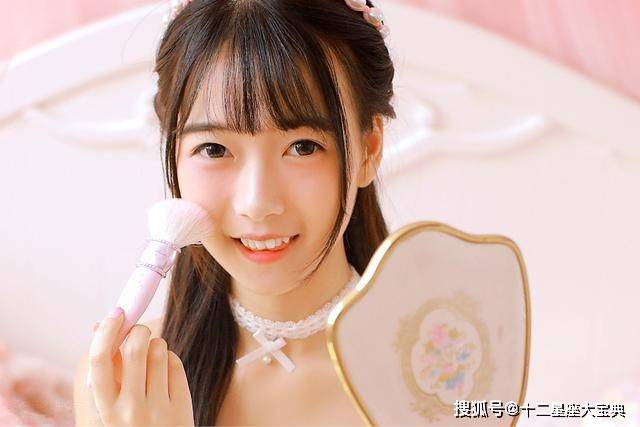超嫩的白虎女友桃花视频浜,绝美画面让人心动,快来一睹她的风采 超嫩的白虎女友桃花视频浜,绝美画面让人心动,快来一睹她的风采