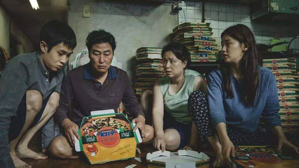 日韩三级在线观看精彩影片，高清画质，流畅播放，独家资源