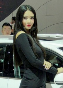 欧美熟妇footjob69视频精选，火热足交技巧，性感熟女诱惑，极致享受体验