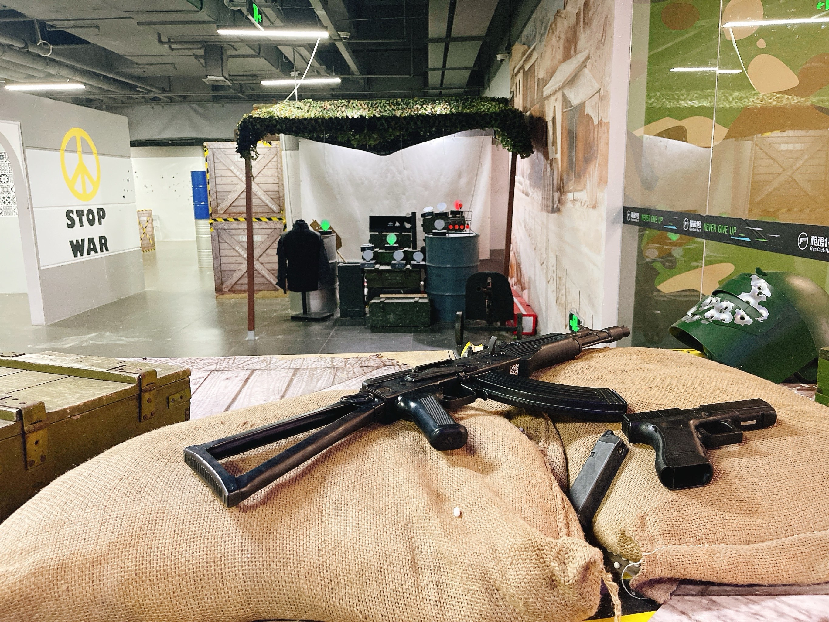“大雷打狙网站官网浜，畅享射击乐趣，体验极致竞技，探索最新游戏动态”