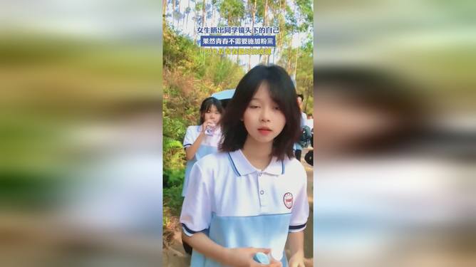 1.双飞女同学的校园青春故事