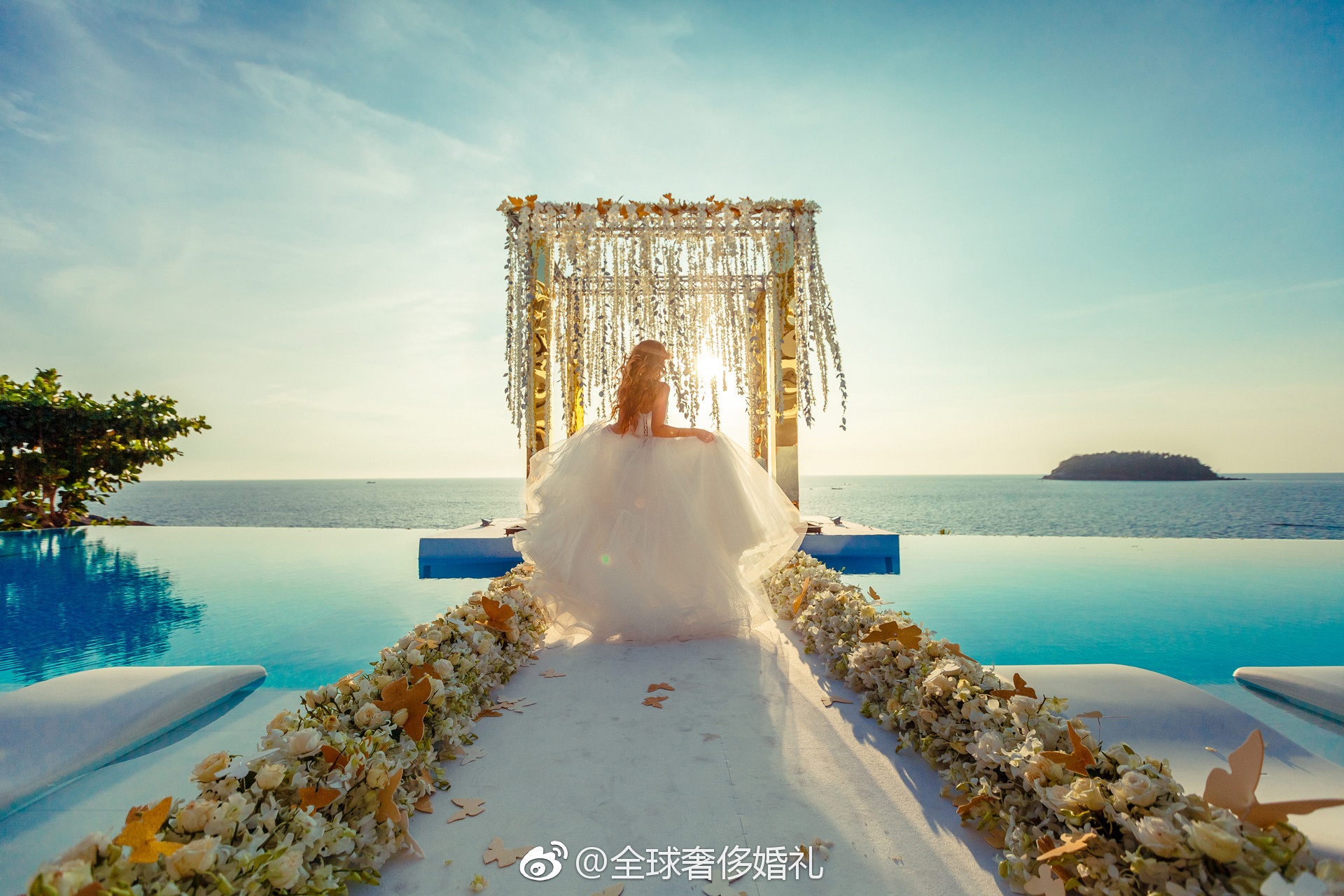 2.玖玖玖夜色，璀璨如画，浪漫满溢，令人沉醉其中流连忘返